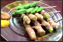 ししとうとアスパラベーコン串焼き